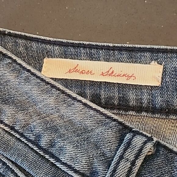 DECREE super skinny sz distressed jeans - Picture 3 of 8